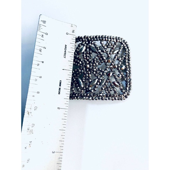 Antique VTG Victorian Berlin Iron Geometric Buckle main image 4